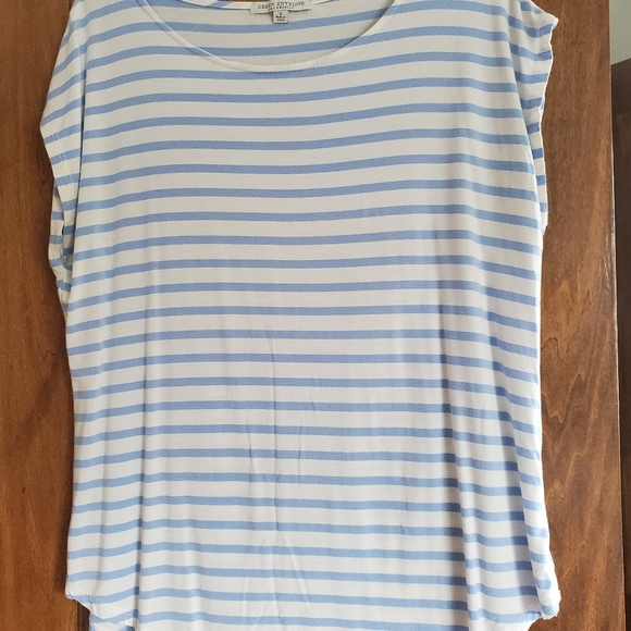 Green Envelope Tops - Womens casual t shirt